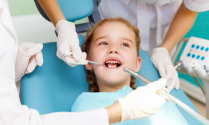 Наркоз в детской стоматологии. А стоит ли?