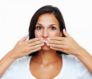 Как побороть неприятный запах изо рта?