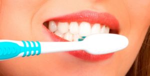 Элементарная техника чистки зубов