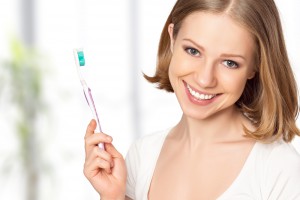 Сколько времени нужно чистить зубы?