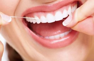 Что важно при использовании зубной нити?